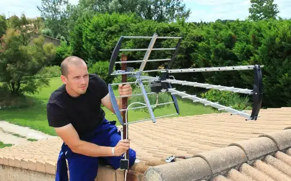 Réparation d'antenne télévision
